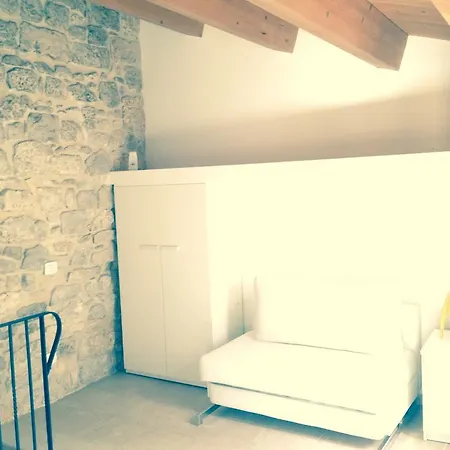 Casa Chiaramonte *